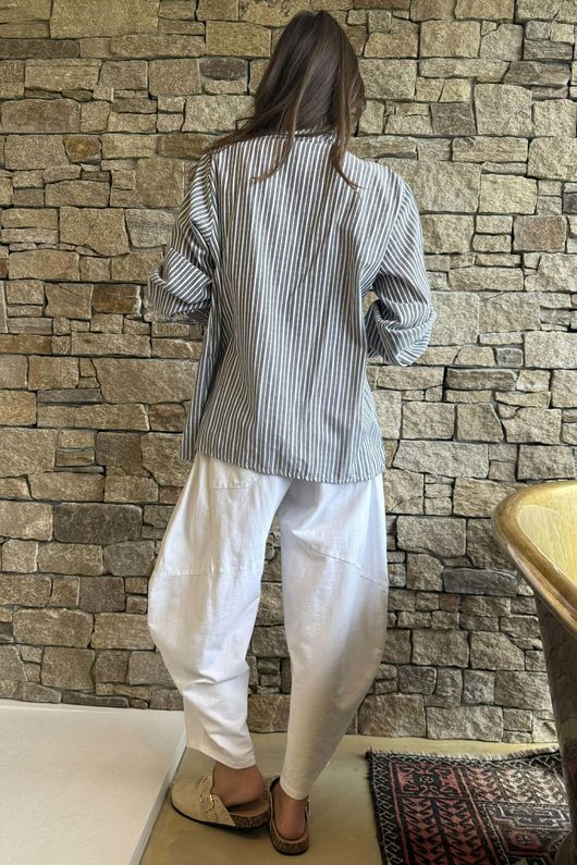 Nantucket Ruffle Blouse Charcoal